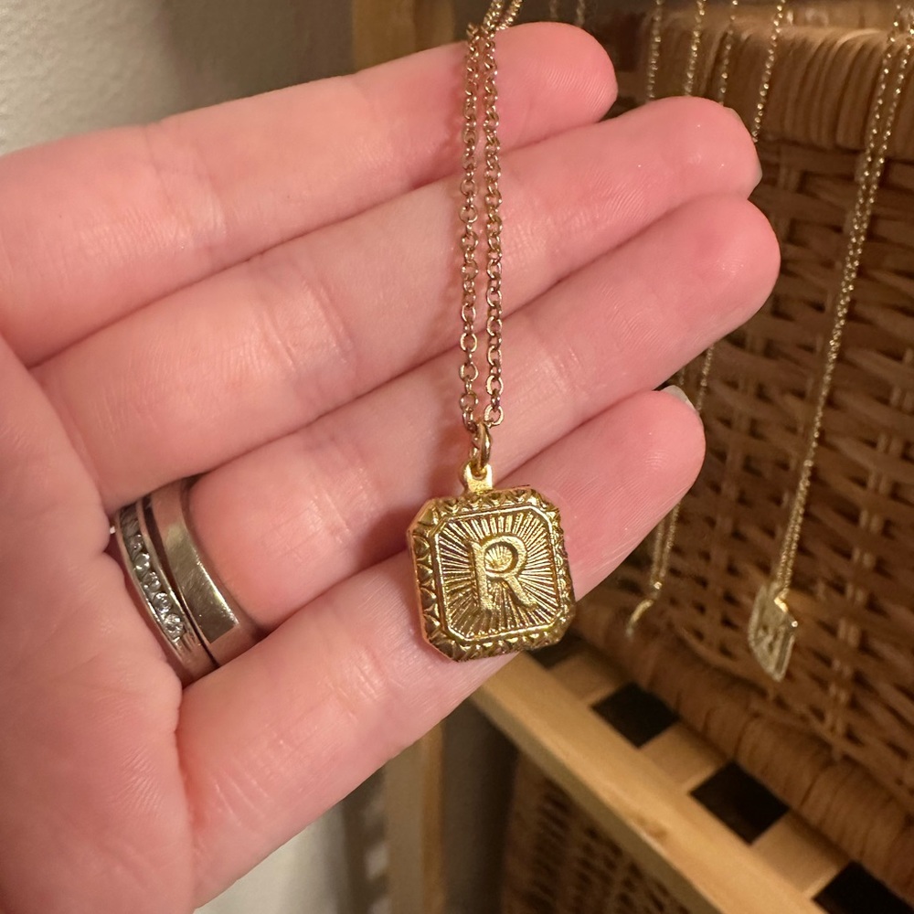Gold Initial R Medallion Necklace